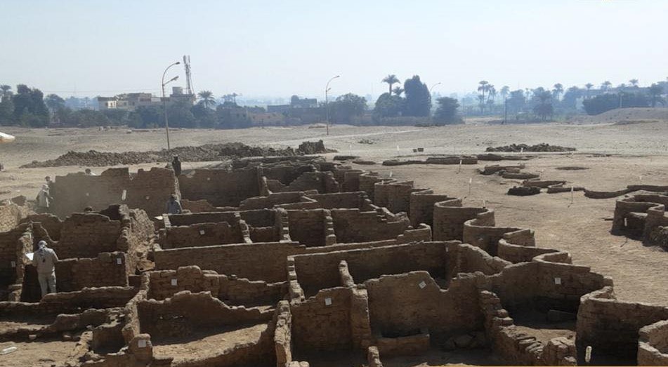 cidade perdida de 3 mil anos é encontrada no Egito