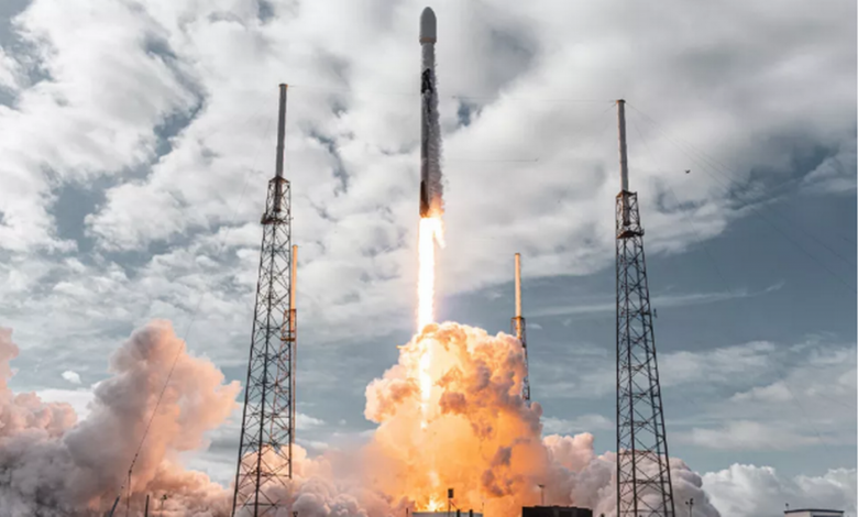 SpaceX envia 88 satélites para o espaço em apenas um único lançamento