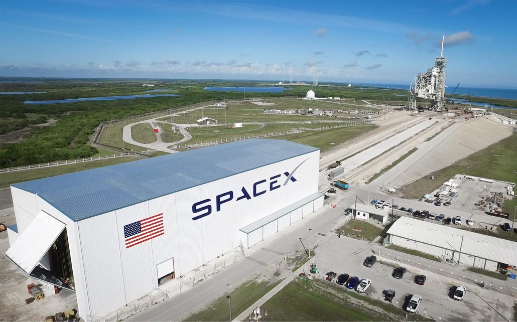 SpaceX é escolhida pela NASA para missão à lua de Júpiter