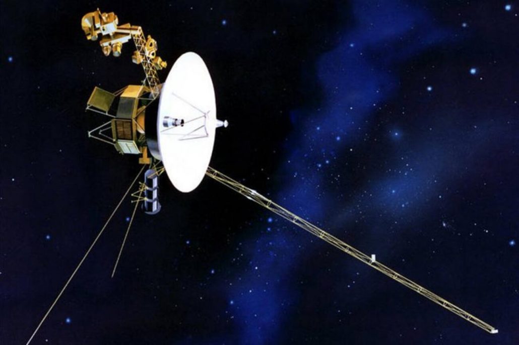 Mesmo bem longe Voyager 1 consegue captar e enviar sons vindo de fora do sistema solar